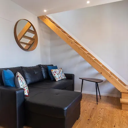 Graceful 2bdr Duplex By Lovelystay * 리스본