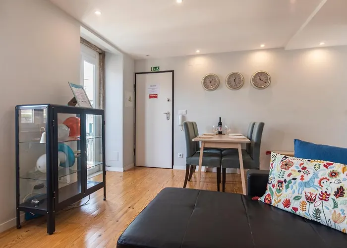 Graceful 2bdr Duplex By Lovelystay * Lisboa