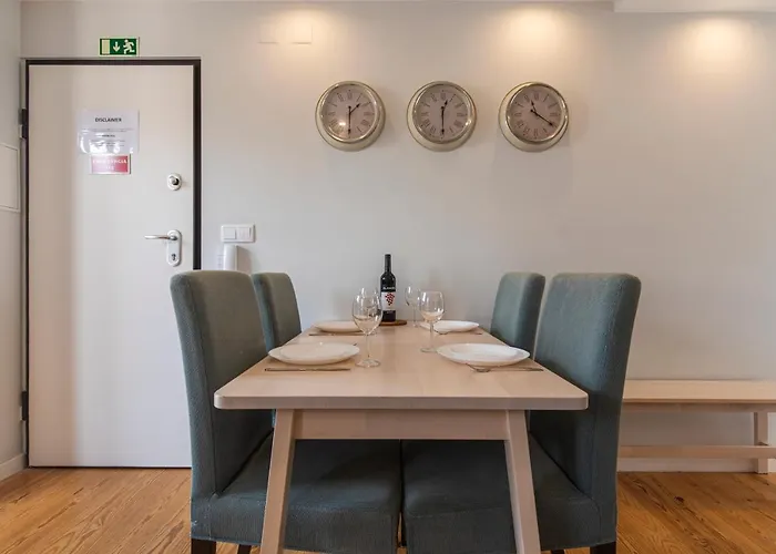 Διαμέρισμα Graceful 2bdr Duplex By Lovelystay *