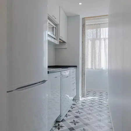 아파트 Graceful 2bdr Duplex By Lovelystay 리스본